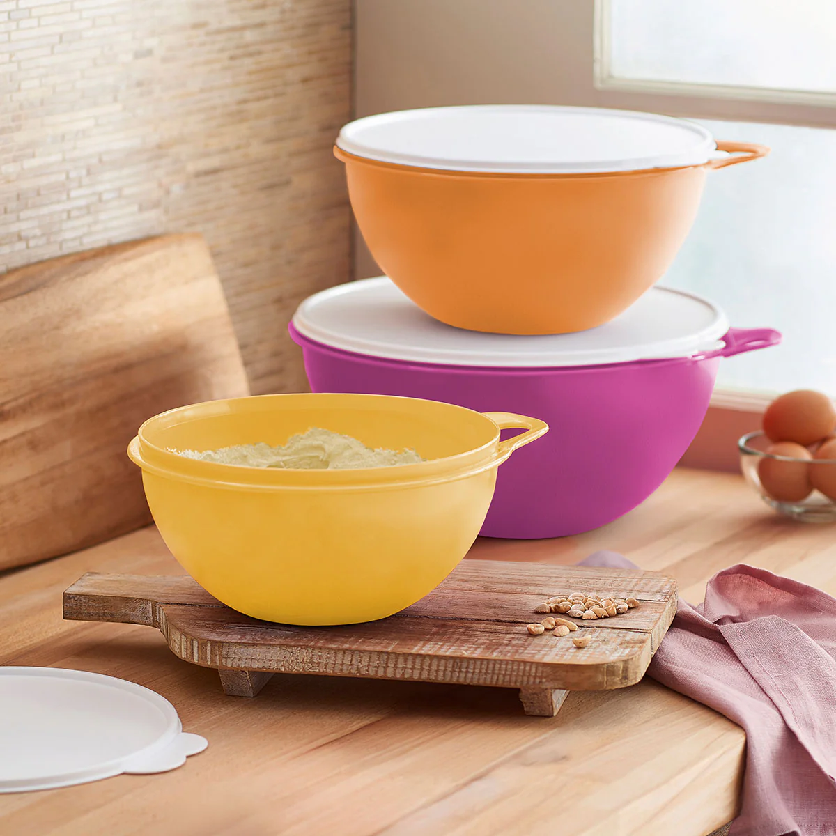 Tupperware® Thatsa® Bowls | Set of 3 | Airtight, Leakproof Mixing Bowls - Image 2