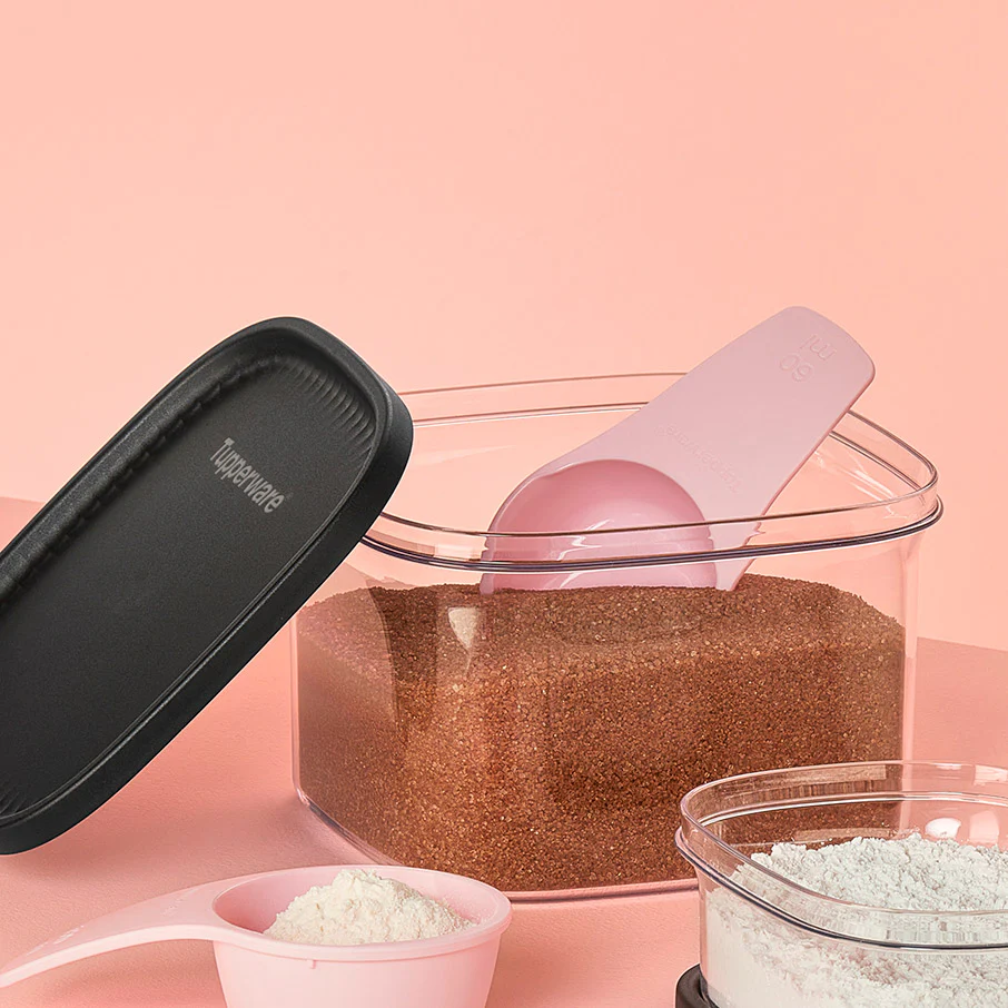 Tupperware® Ultra Clear Square | 7 cup / 1.7 L - Image 2